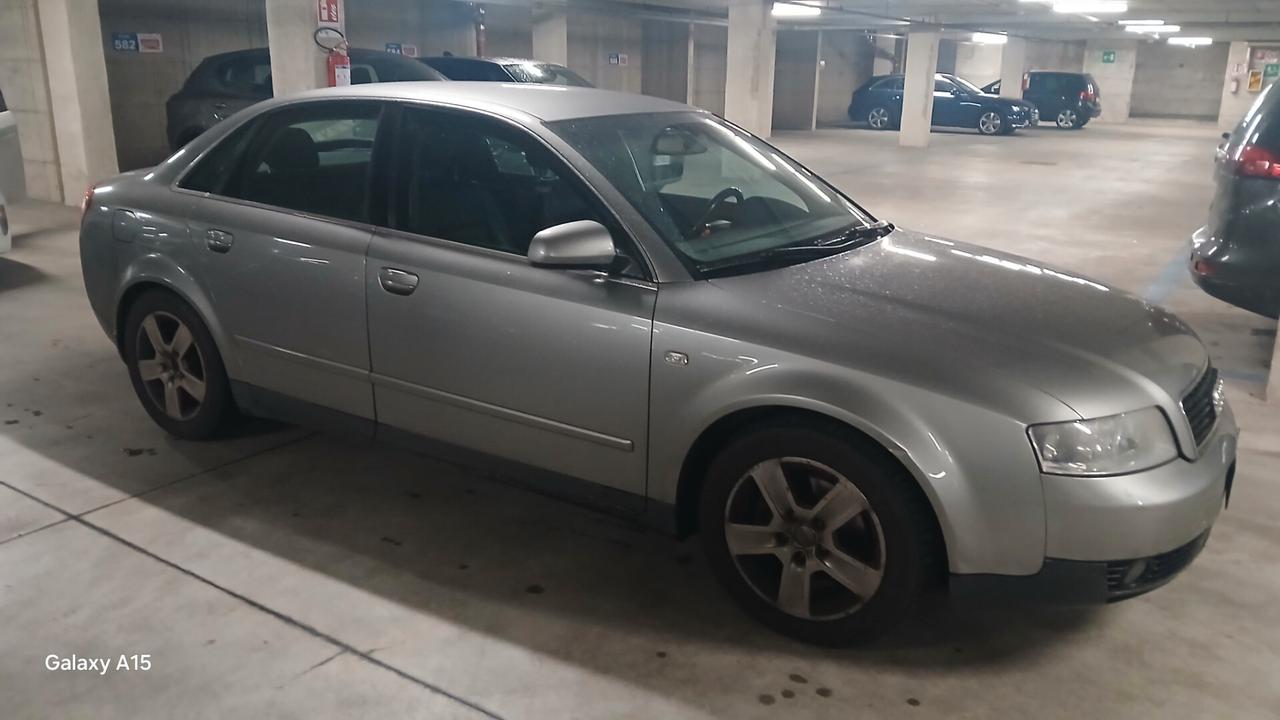 Audi A4 1.9 TDI/130 CV cat AUTOMATICA