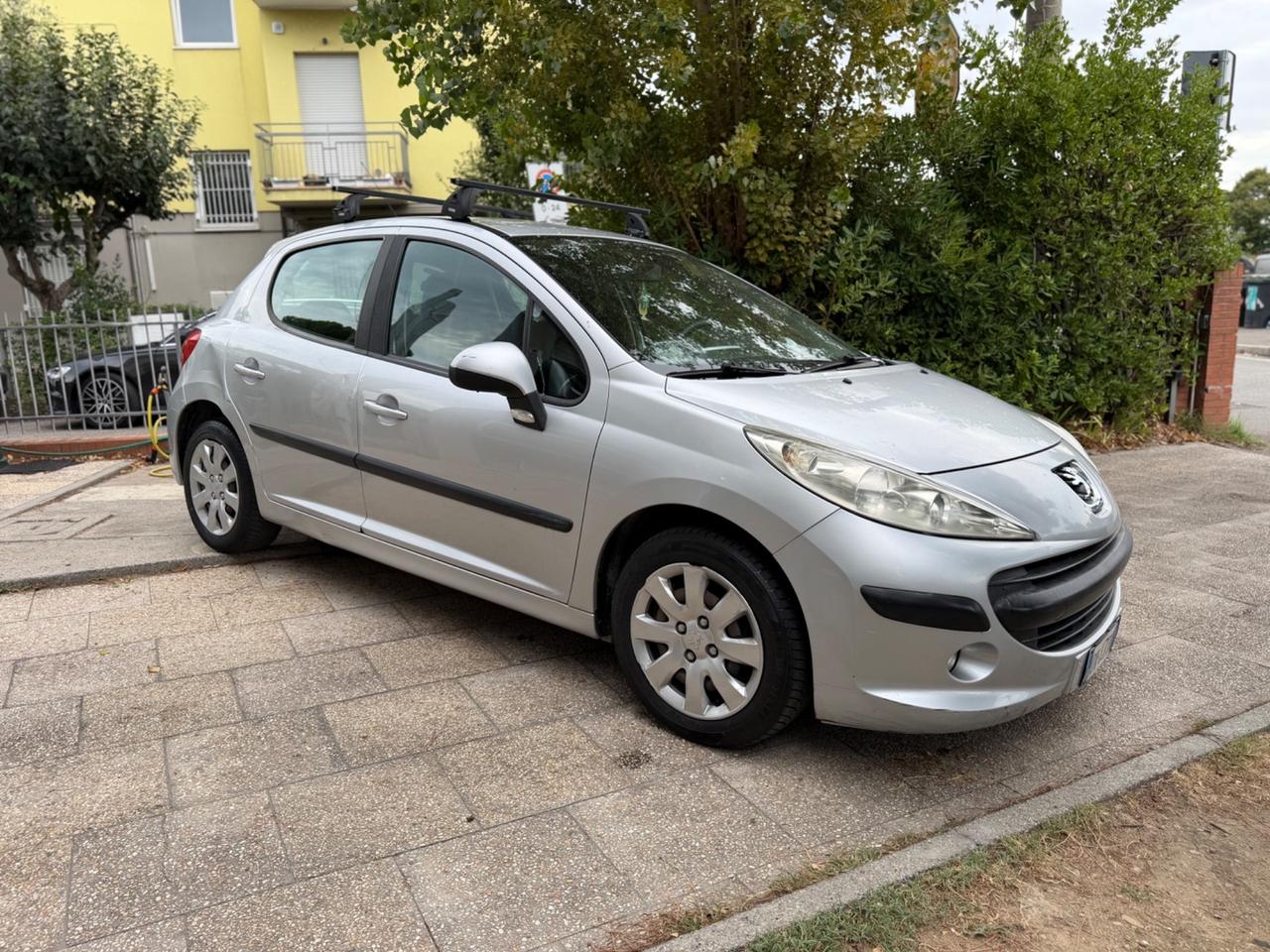 Peugeot 207 1.4 8V 75CV 5p. Energie Sport ECO GPL