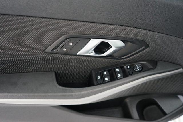 BMW 318 d Business Advantage aut.Ufficiale Bmw Uniprop.
