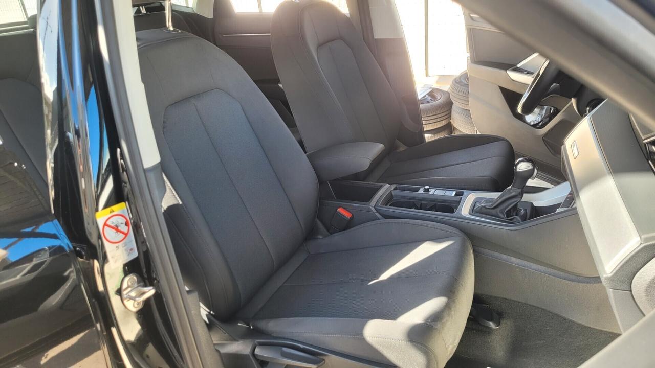 Audi Q3 Sportback 35 TDI S tronic Business Advanced