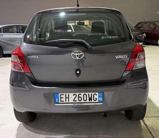 Toyota Yaris OFFERTA LIMITATA ENTRO 15/12 Benzina Automatica