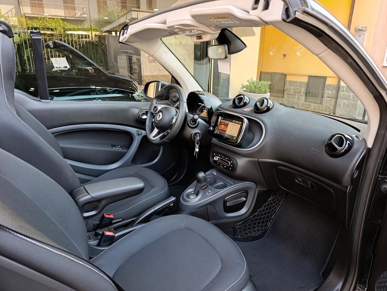 Smart ForTwo 70 1.0 twinamic cabrio Passion Navi Full