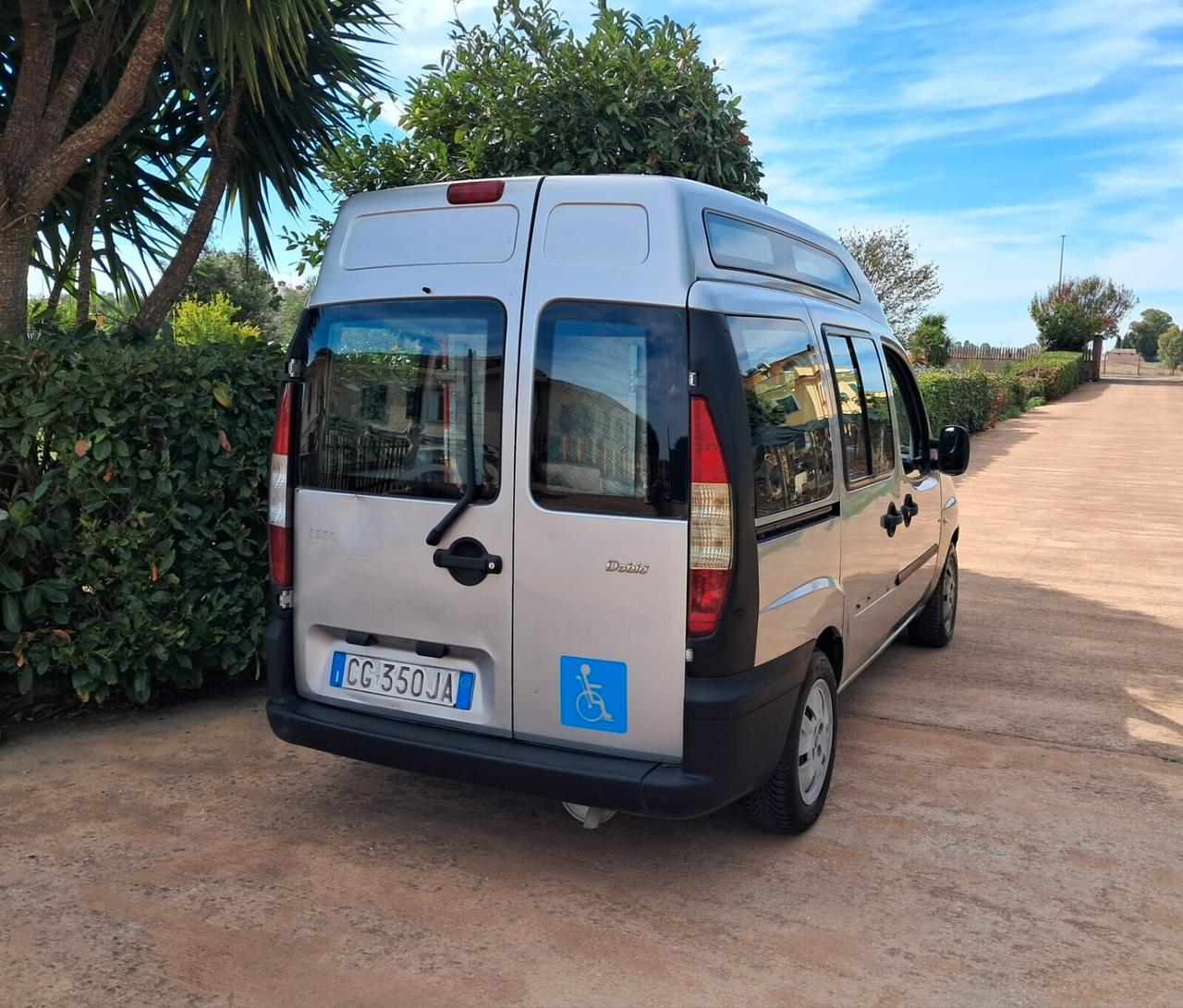 Fiat Doblo 1.6i TETTO ALTO TRASPORTO DISABILI