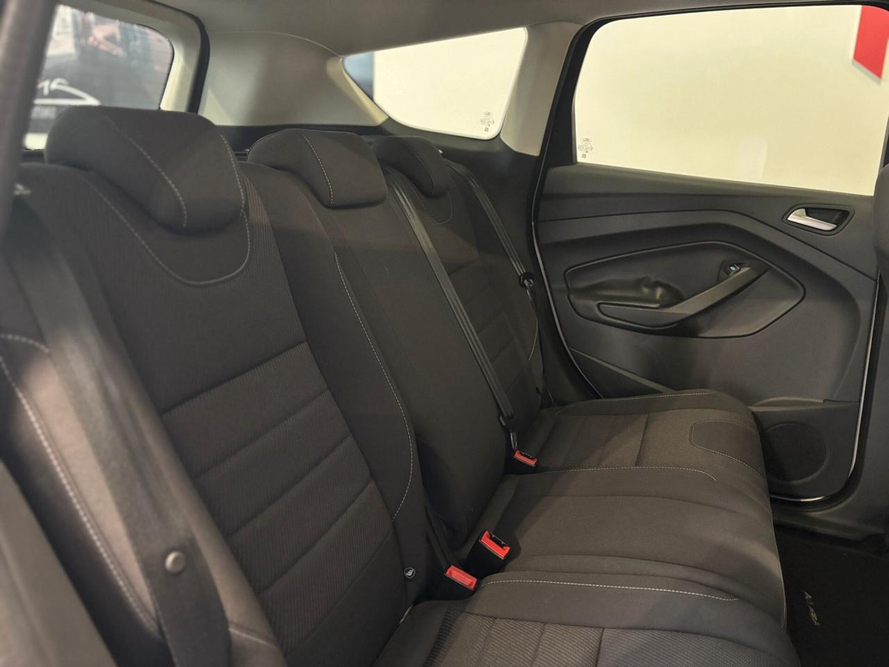 KUGA 1.5 TDCI 120 CV ST LINE 2016 SOLI 131950 KM