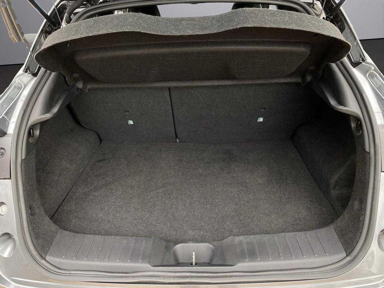 Nissan Juke 1.6 hev N-Connecta