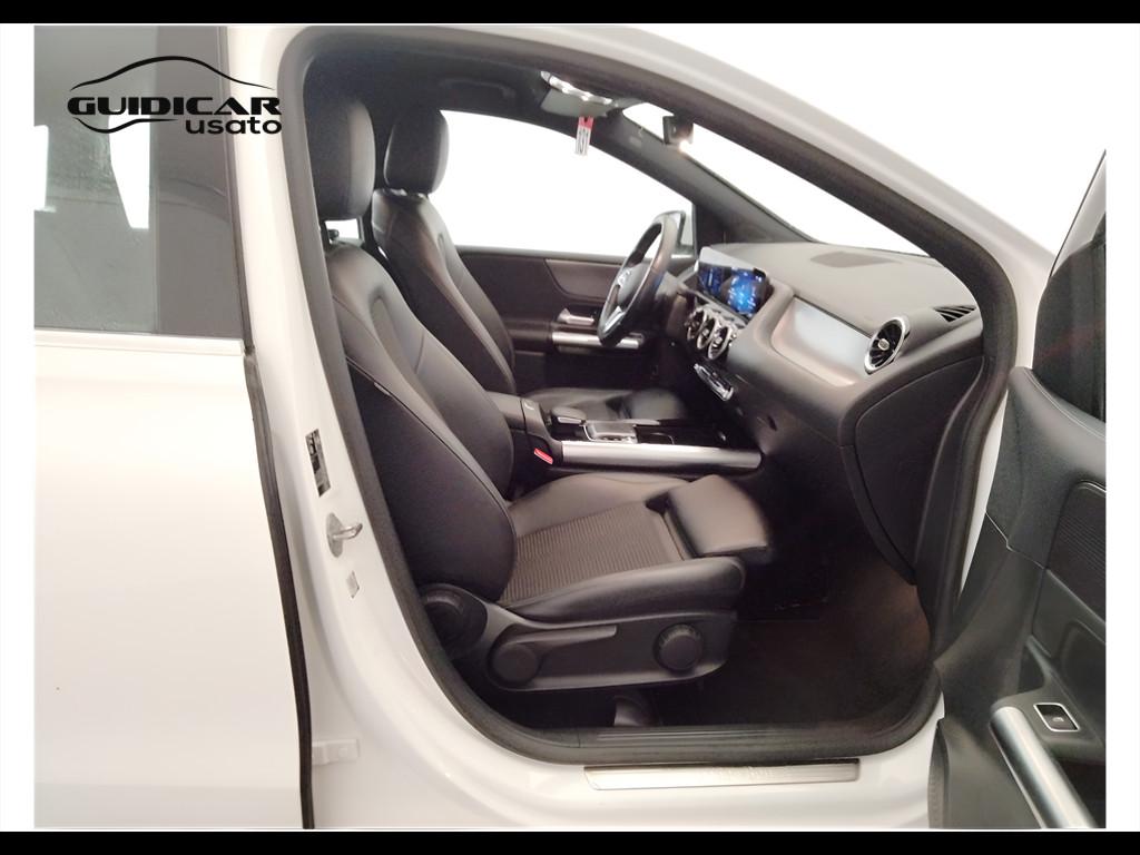 Mercedes-Benz Classe B - W247 2018 - B 180 d Sport Plus auto