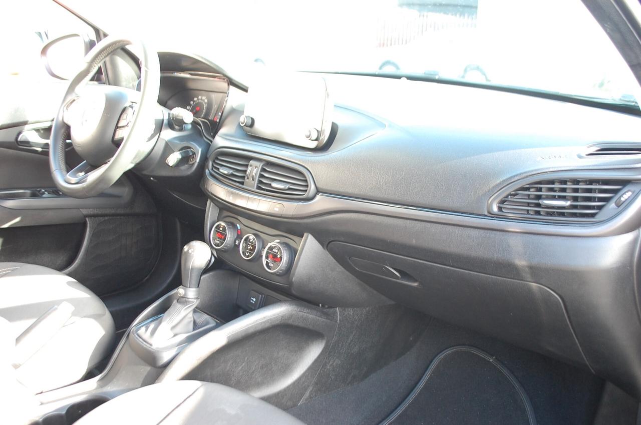 Fiat Tipo 5p 1.6 mjt 120CV DCT Lounge S&S Uff Italy Navi USB