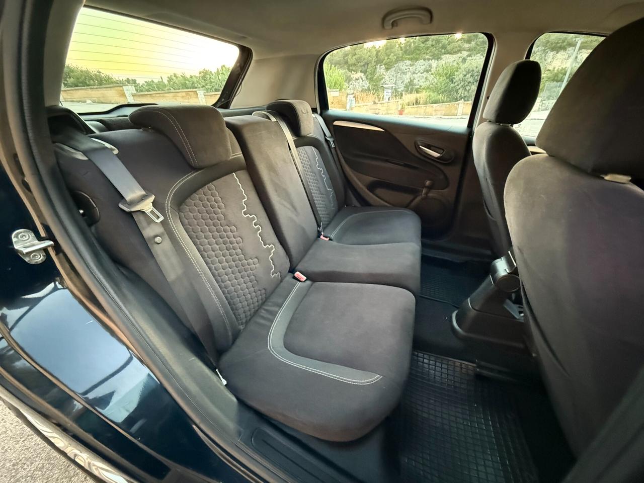 Fiat Punto LOUNGE/1.3 MJT 75 CV/SOLO 129000 KM