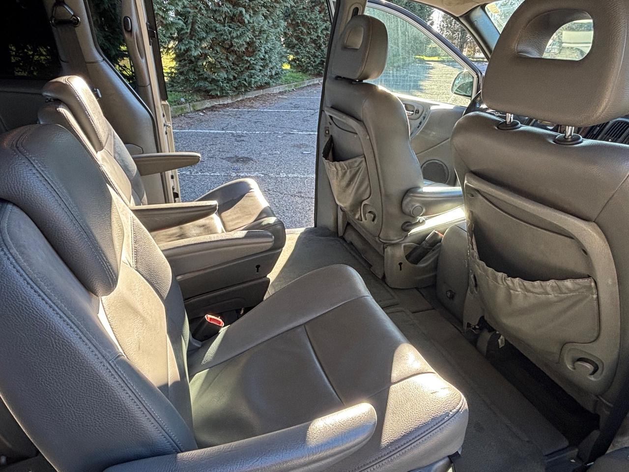 Chrysler Voyager Grand 2.8 CRD cat Limited Auto