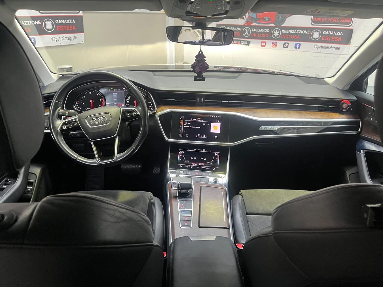 AUDI A6 QUATTRO S-TRONIC