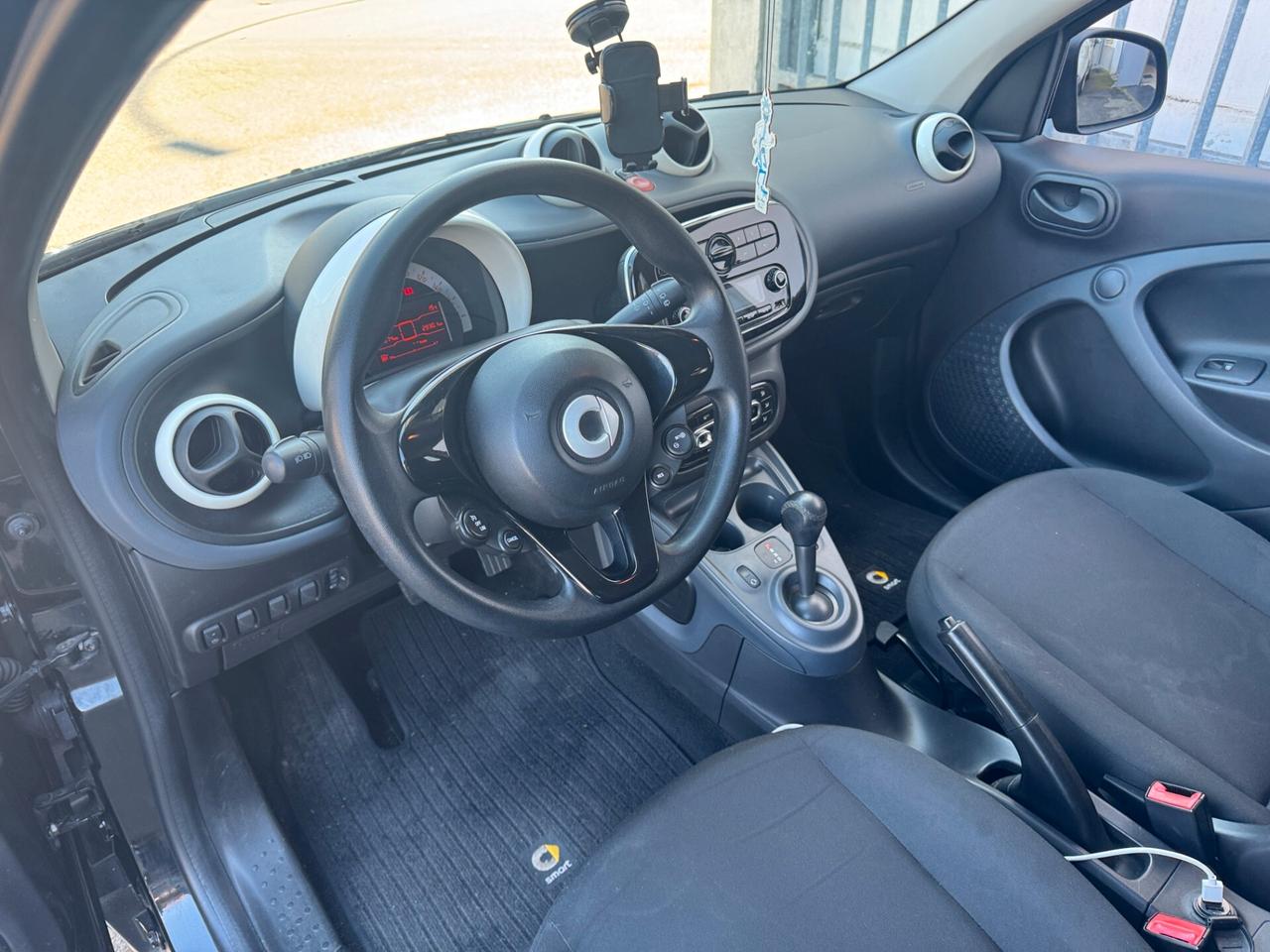 smart forFour 1.0 Youngster 71cv twinamic **NEOPATENTATI**