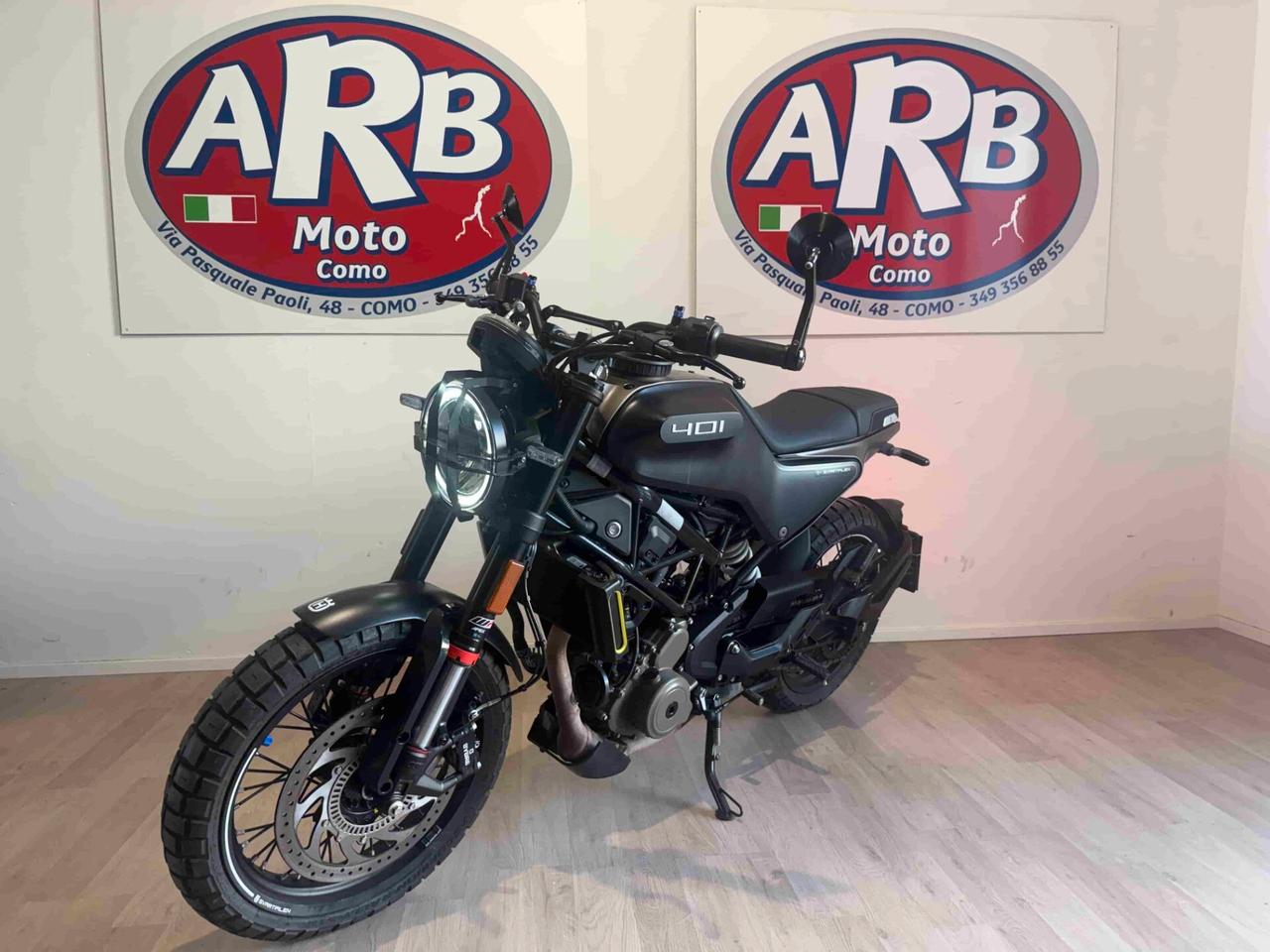 Husqvarna Svartpilen 401