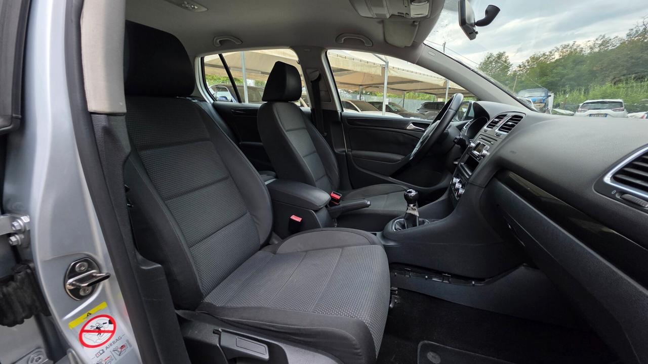 Volkswagen Golf 1.6 TDI DPF 3p. Highline