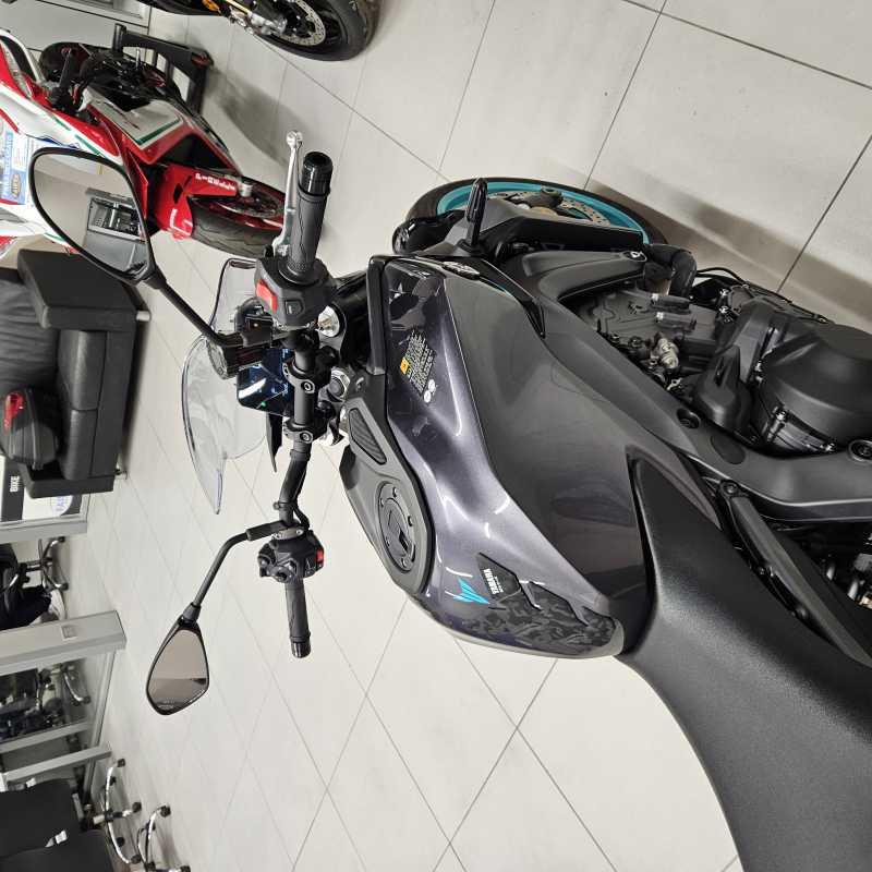 Yamaha MT-09 Y-AMT - 2025
