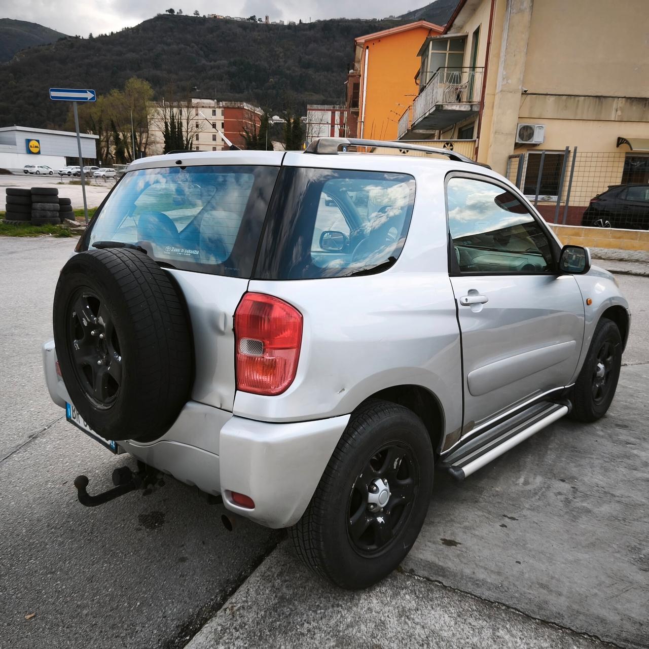 Toyota RAV 4 RAV4 2.0 16V cat 3 porte
