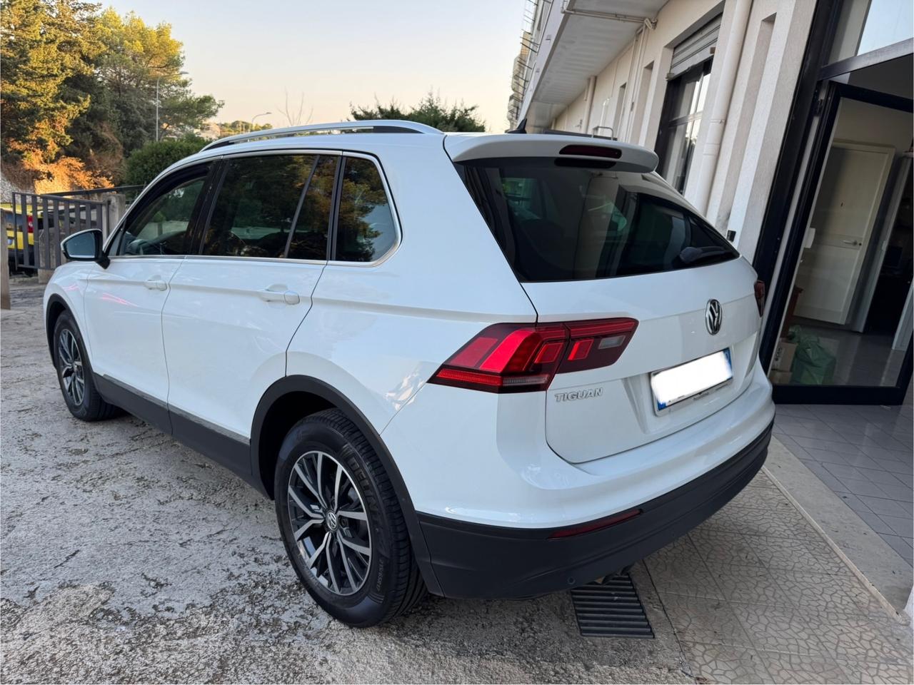 Vw Tiguan 1.6 TDI - VIRTUAL COCKPIT - 2018
