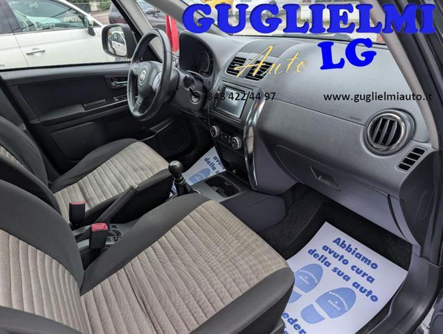FIAT Sedici 1.6 16V 4x4 Emotion + NAVI/BLUETOOTH