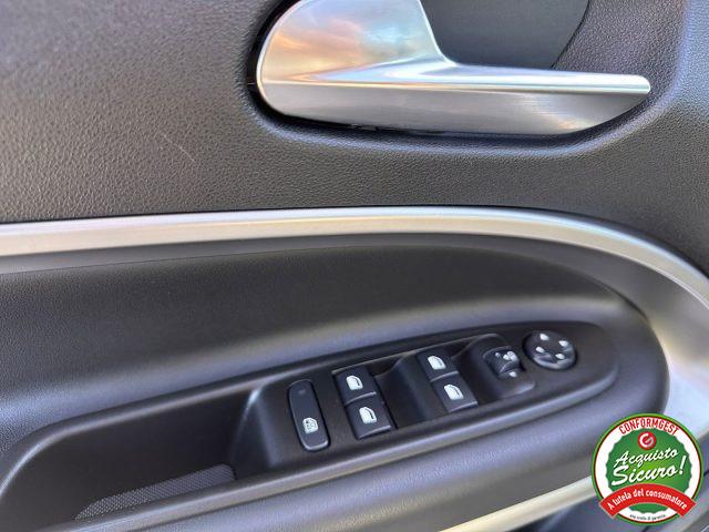 JEEP Avenger 1.2 Turbo 100 CV Altitude