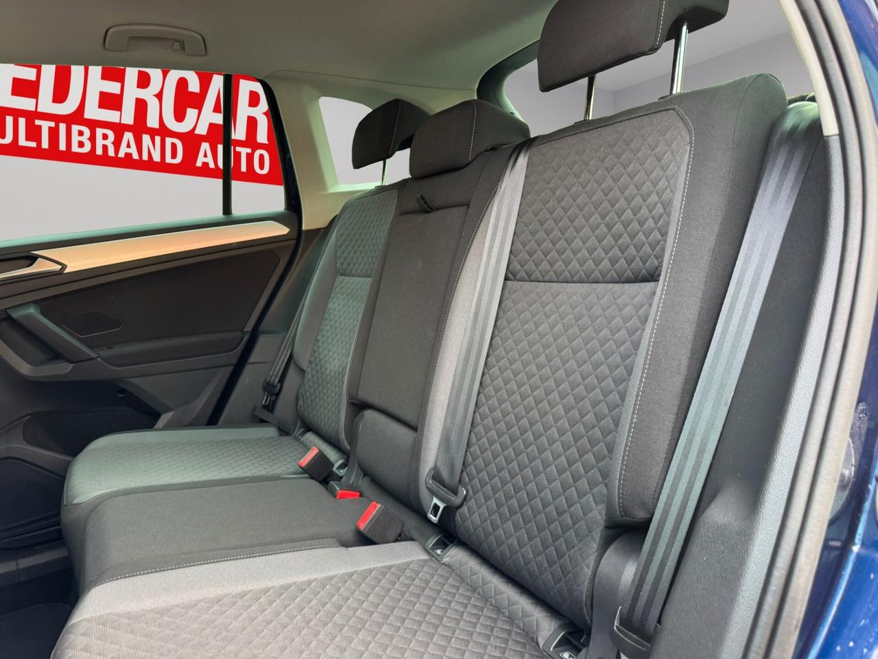 Volkswagen Tiguan 2.0 TDI SCR DSG 4MOTION Business BMT