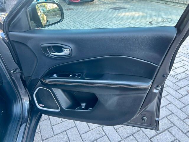 Jeep Compass 2.0 Multijet II aut. 4WD Opening Edition