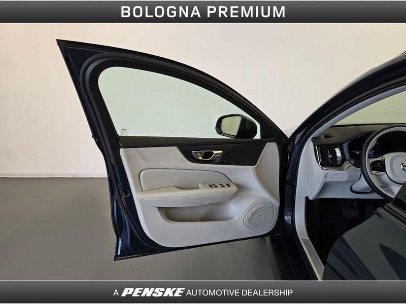 Volvo V60 Cross Country V60 Cross Country B4 (d) AWD automatico Plus