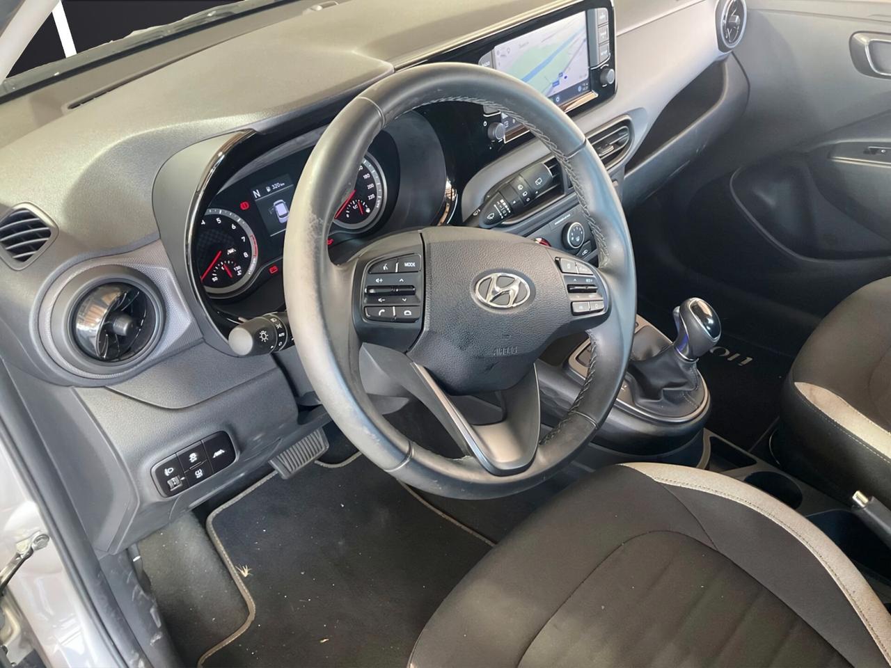 Hyundai i10 1.0 MPI 67 CV - AUTOMATICA