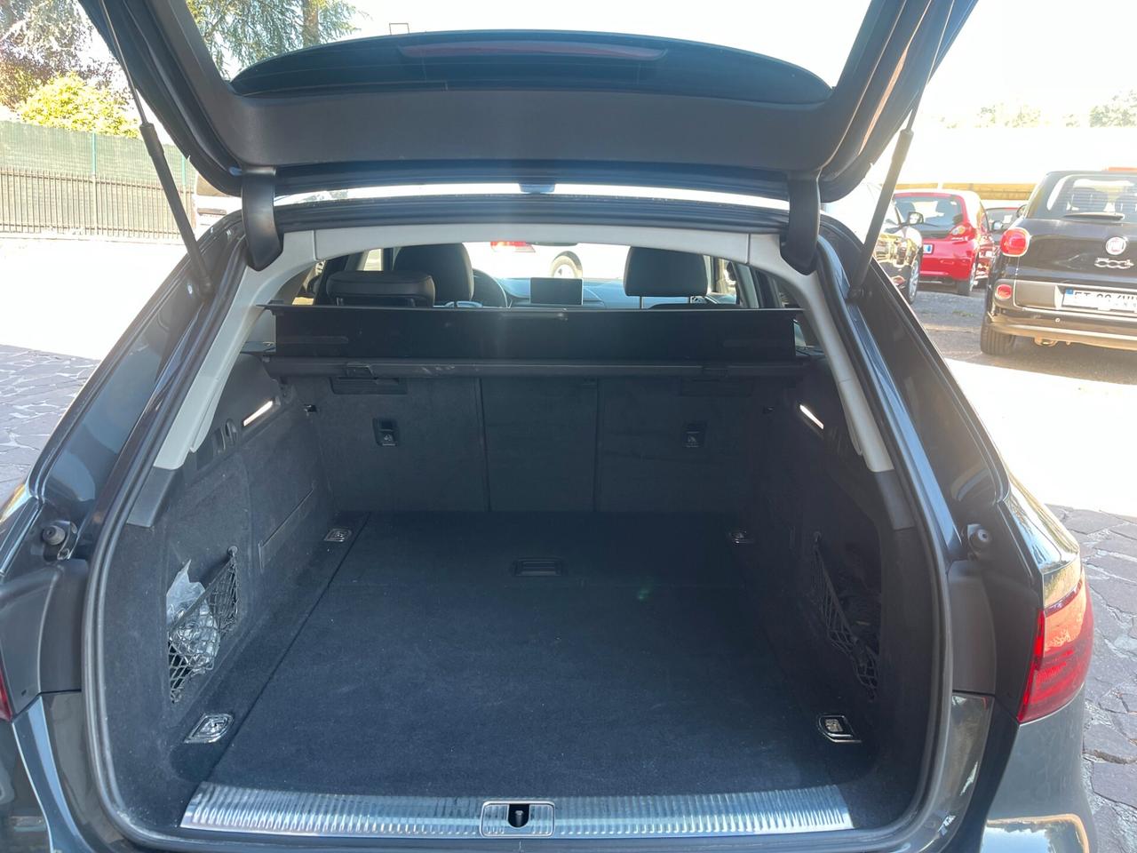 Audi A4 Avant 40 g-tron S tronic Business Sport