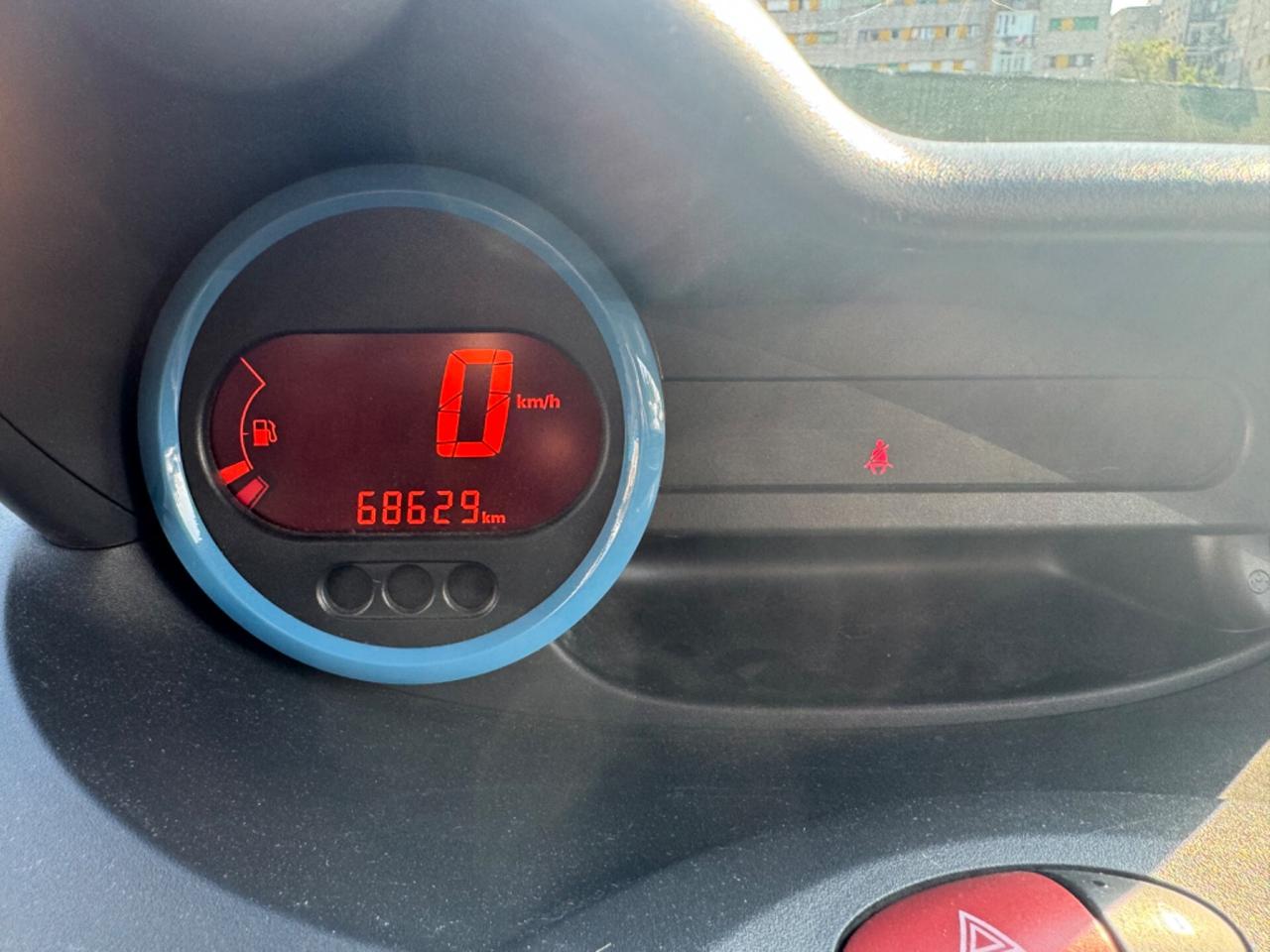 Renault Twingo 1.2 16V BVR Live