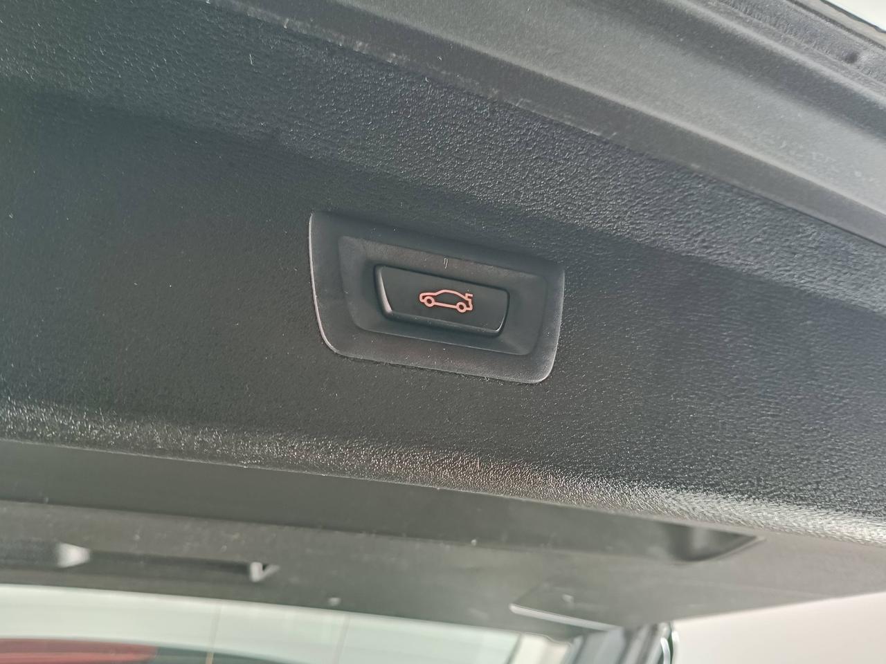 BMW X1 F48 2019 - X1 sdrive18d xLine Plus auto