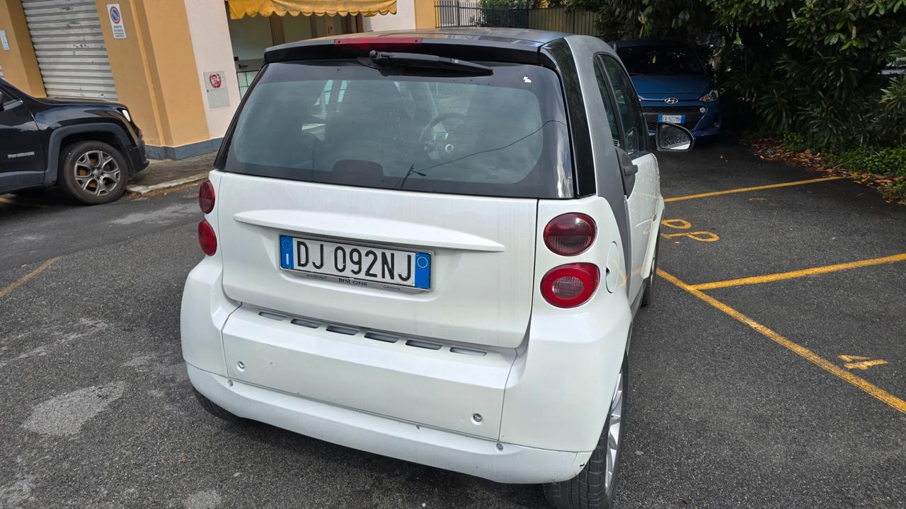Smart ForTwo 1000 52 kW coupé passion