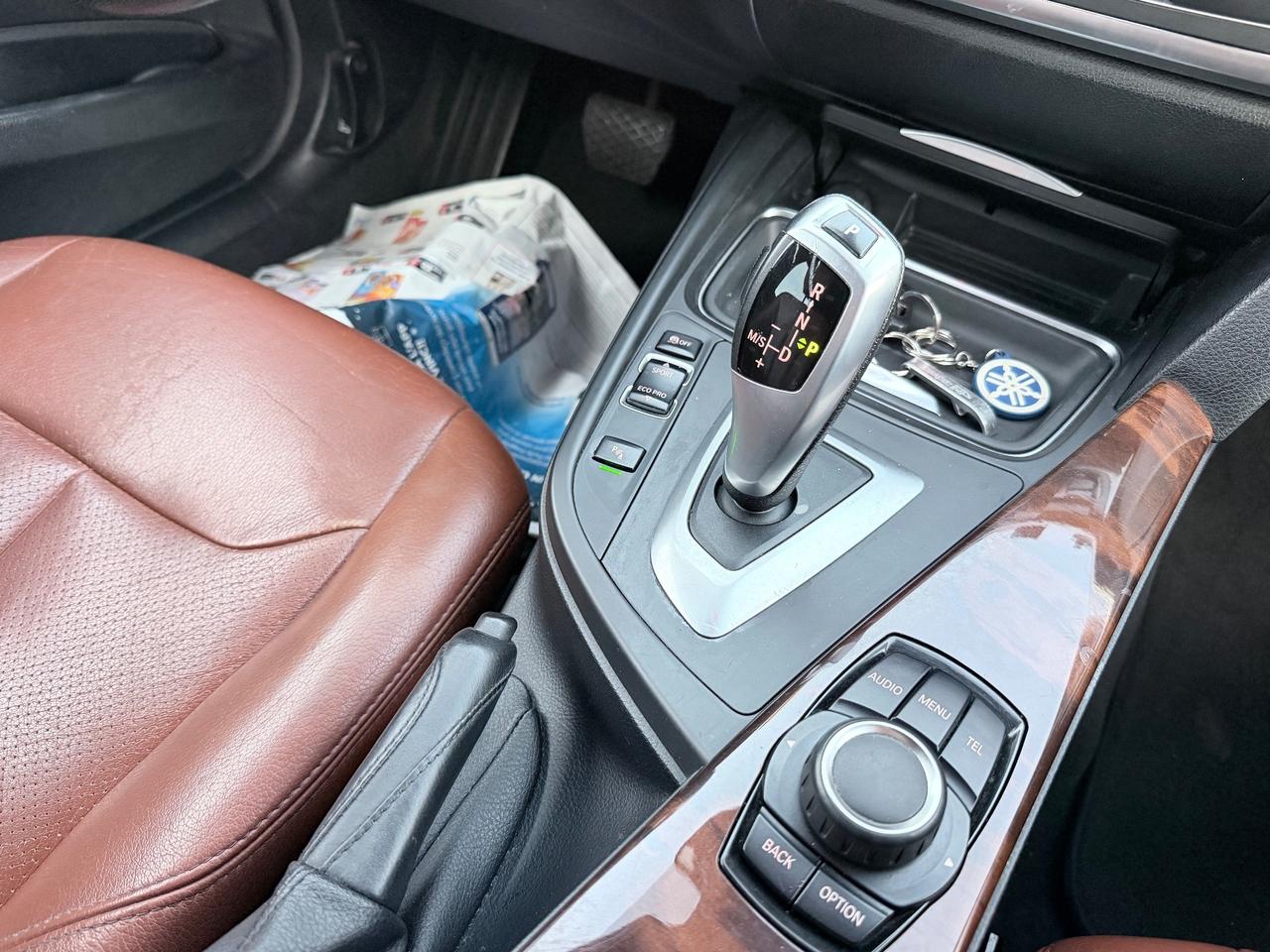 BMW 320d 184CV AUTOMATICO Touring FULL Luxury