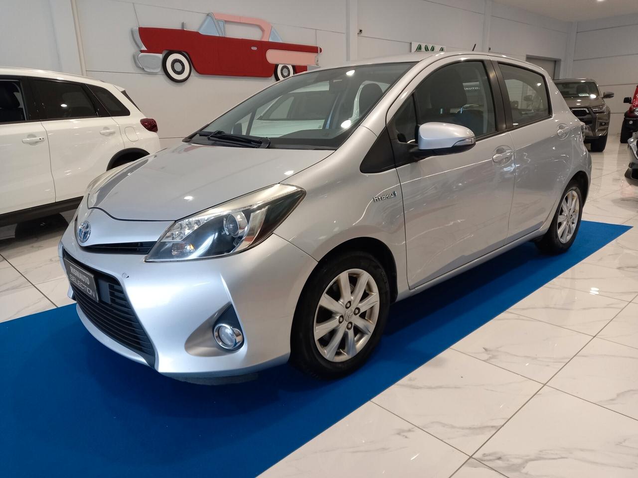 Toyota Yaris 1.5 Hybrid 5 porte Lounge