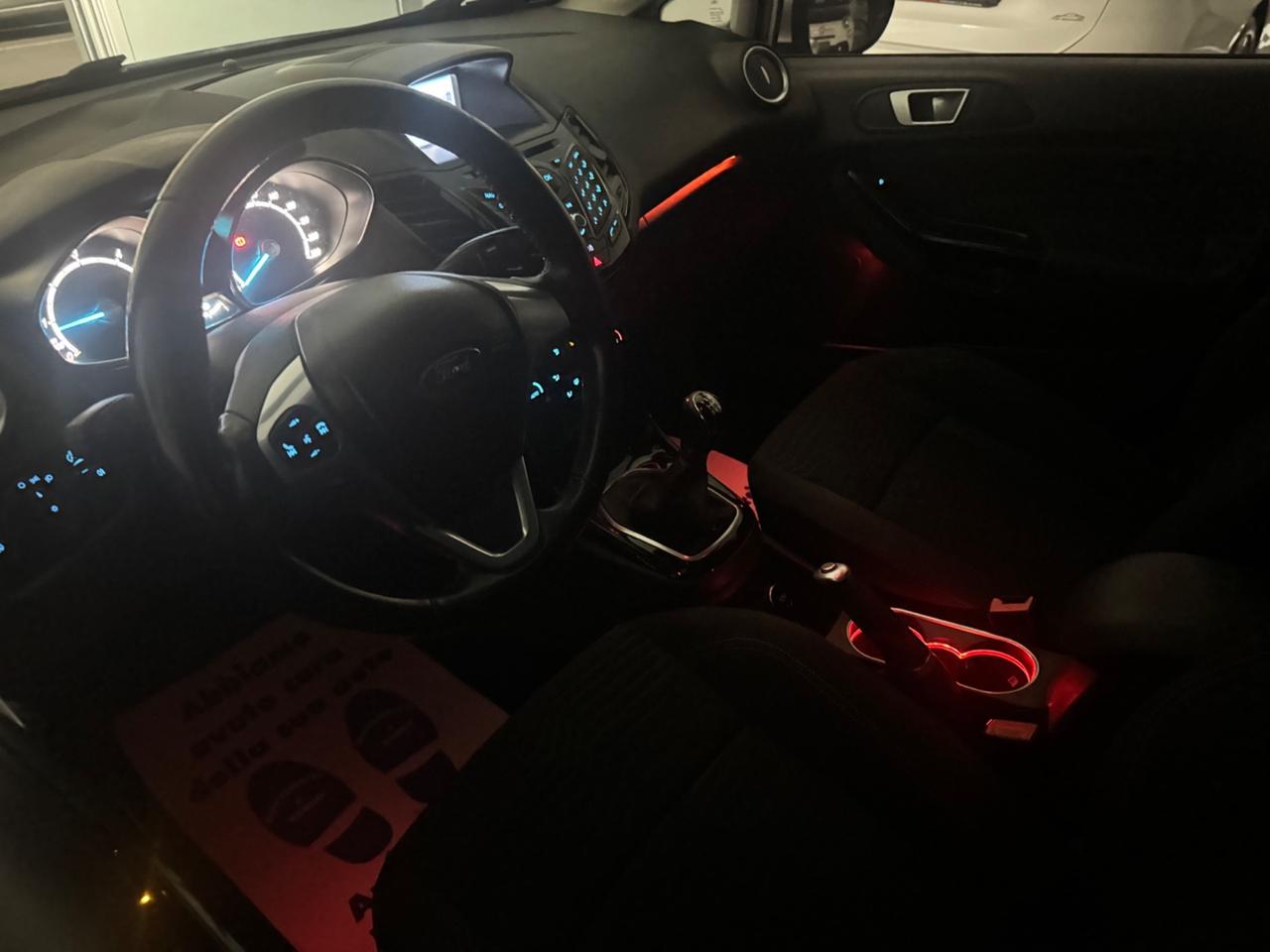 Ford Fiesta 1.5 TDCi 75CV 5 porte Titanium