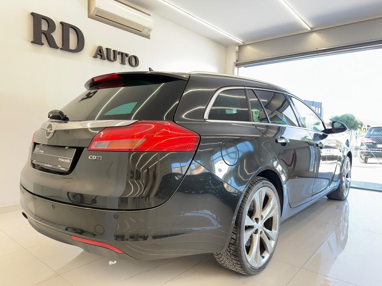 Opel insigni Sports Tourer 2.0 cdti Elective 160cv automatica