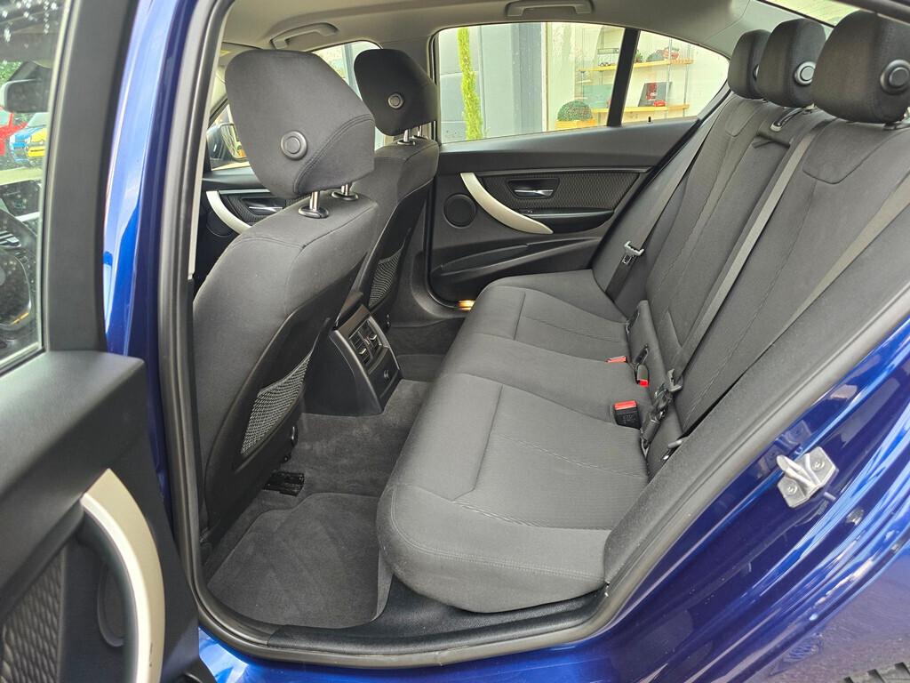 Bmw 318 318d BERLINA LUXURY DA VETRINA!