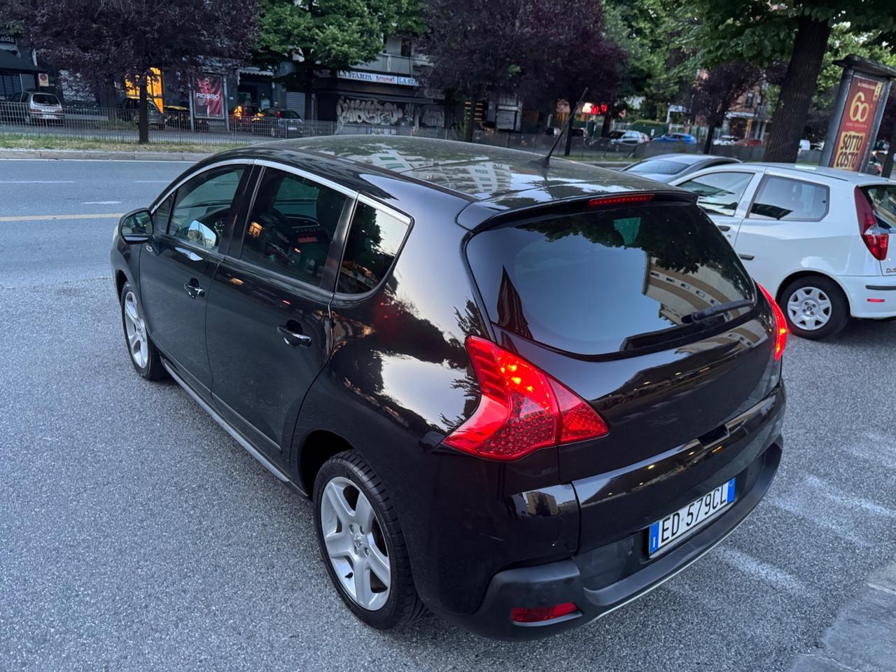 Peugeot 3008 2.0 HDi 150CV Outdoor