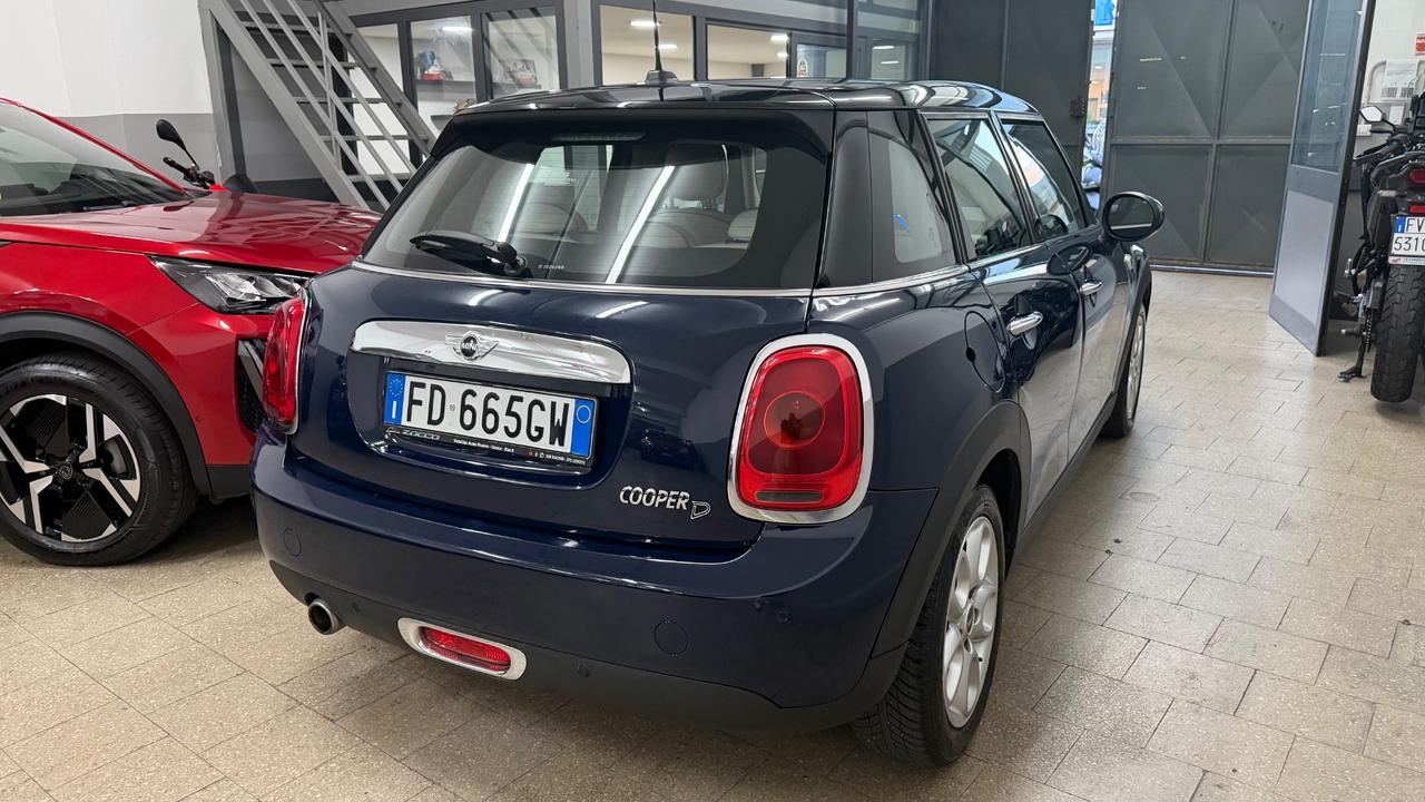 Mini 1.5 Cooper D Hype 5 porte 2016