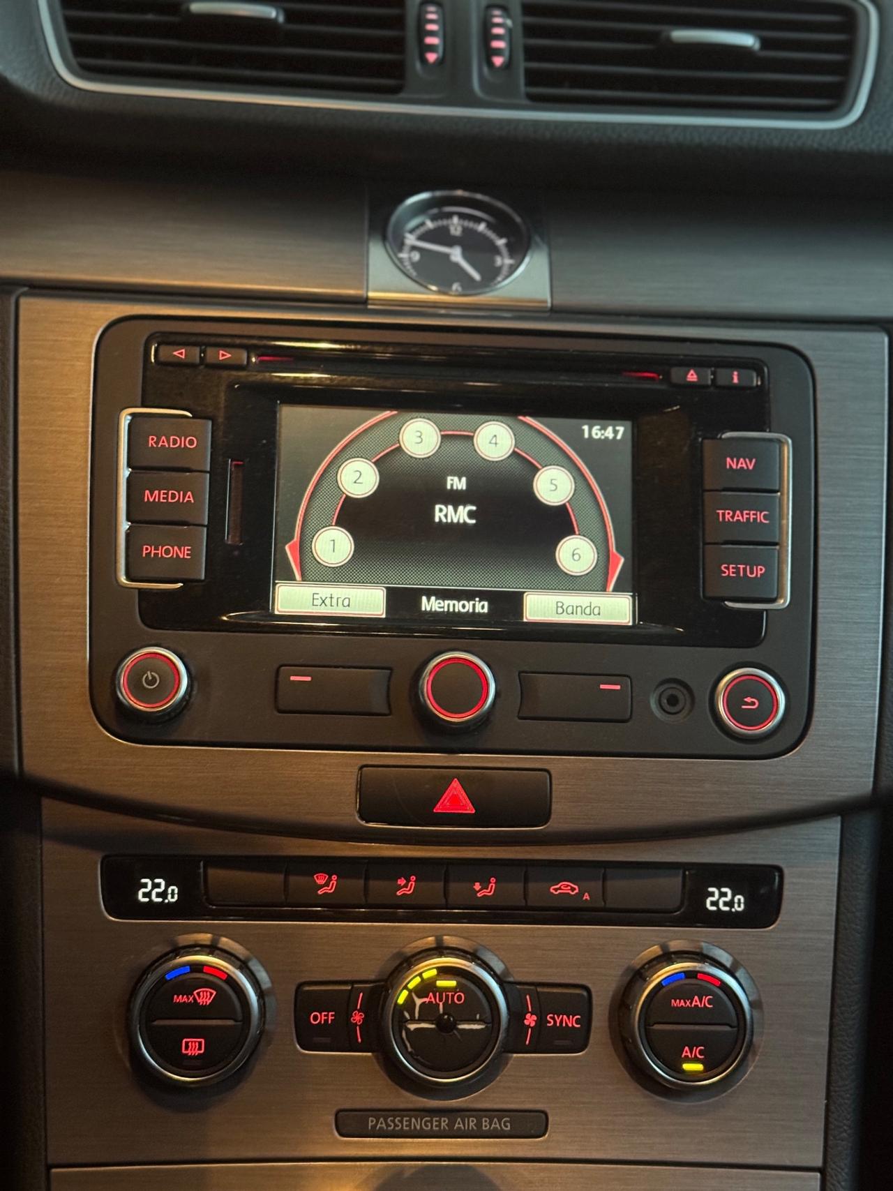 Volkswagen Passat Var. 2.0 TDI Highline BlueM.Tech.