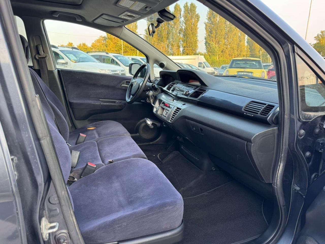 Honda FR-V 2.2 16V i-CTDi TURBINA ROTTA