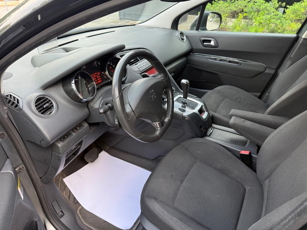 Peugeot 5008 1.6 e-HDi 112CV Stop&Start Active
