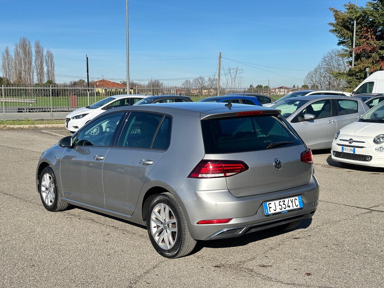 Volkswagen Golf 1.6 TDI DSG Business BlueMotion Technology - 2017