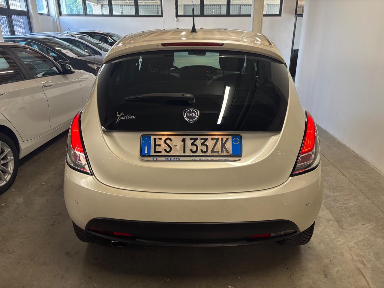 Lancia Ypsilon 1.2 BENZINA 69 CV Platinum |OK NEOPATENTATI |