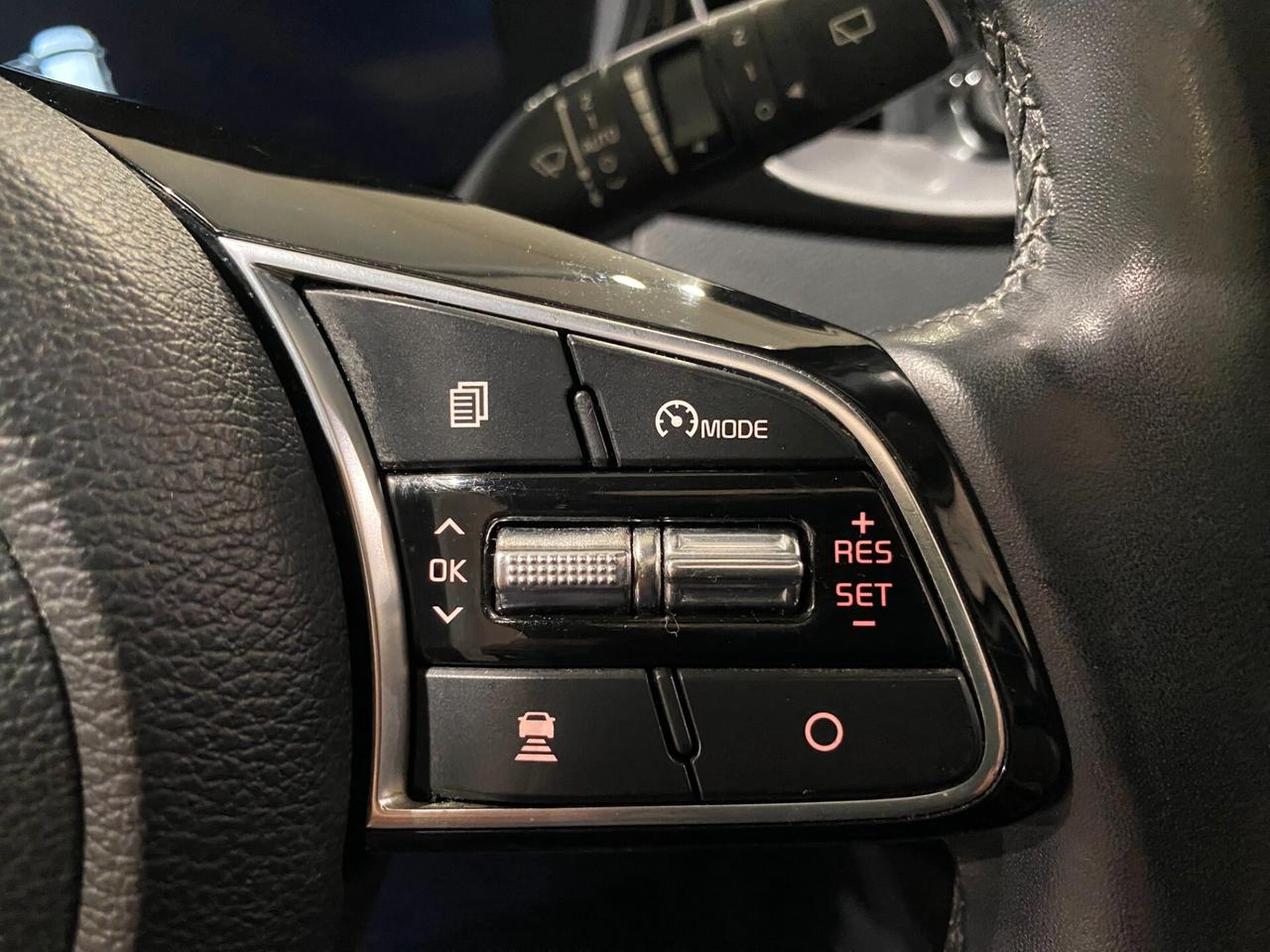 Kia XCeed 1.6 CRDi 136 CV MHEV DCT Black Line Edition CON FINANZIAMENTO