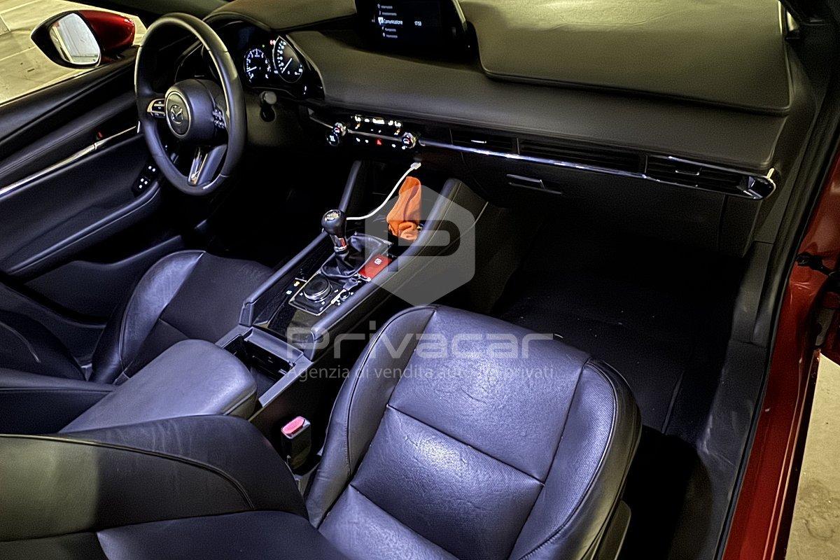 MAZDA Mazda3 2.0L e-Skyactiv-G M Hybrid Exclusive