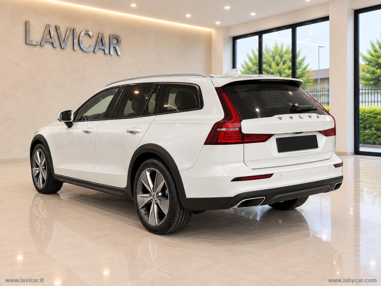 VOLVO V60 Cross Country D4 AWD Geartronic Pro