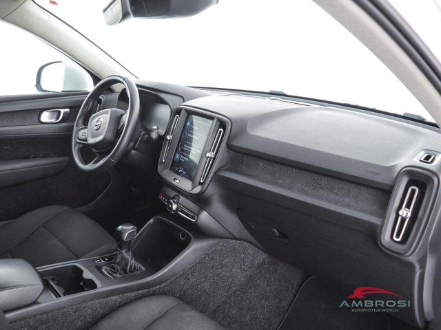 VOLVO XC40 D3 Momentum