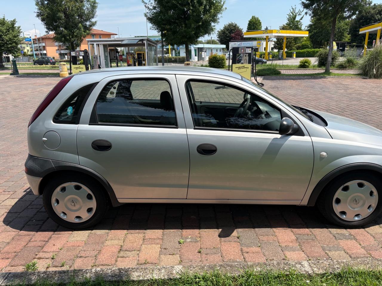 Opel Corsa 1.7 16V DI cat 5 porte