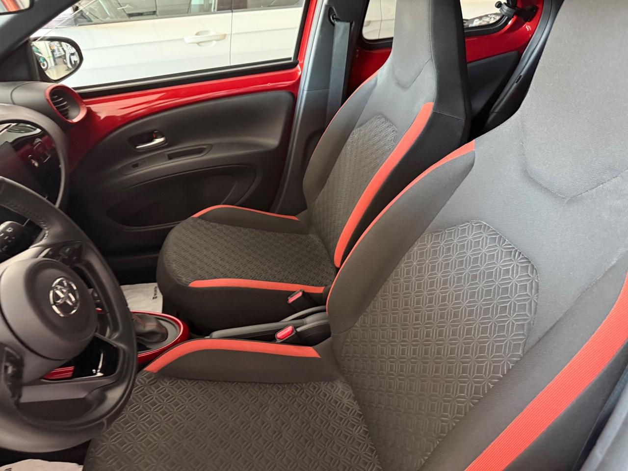 Toyota Aygo X 1.0 VVT-i 72 CV 5 porte Trend S-CVT