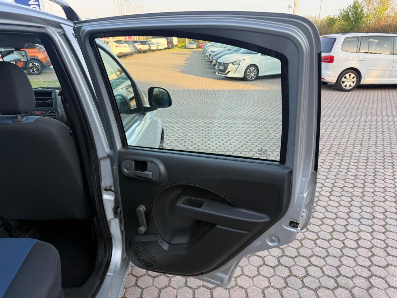 Fiat Panda 1.2 Dynamic METANO OK NEOPATENTATI