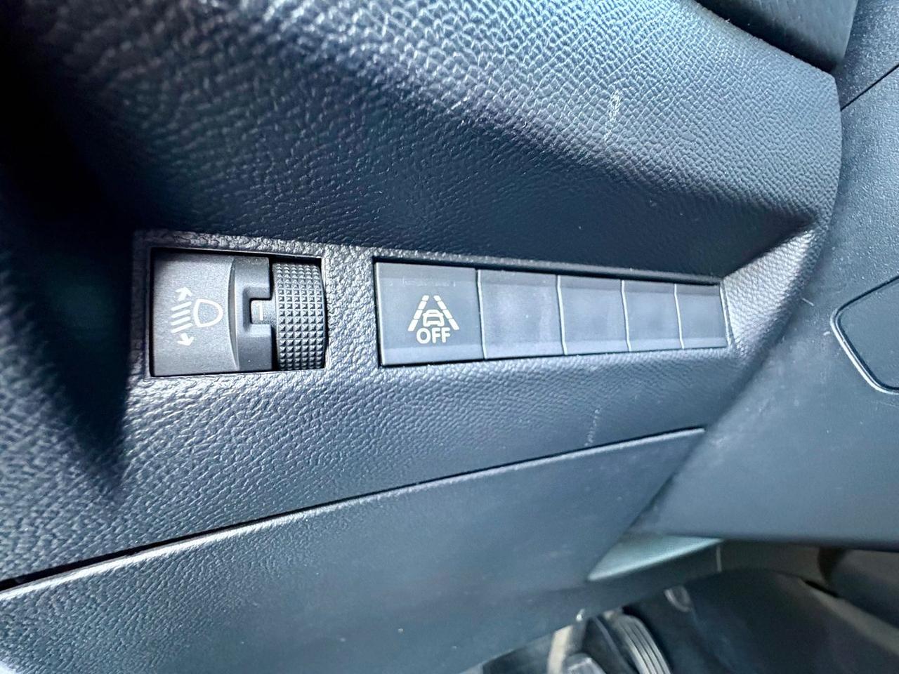 Peugeot 2008 1.5 Blue HDI 100 Allure #10328